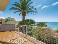 Banjol IV Holiday Home