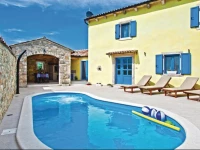Barban 67 with Outdoor Swimmingpool Holiday Home
