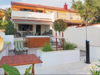 Barbat 24 Croatia Holiday Home