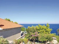 Borova bb II Holiday Home