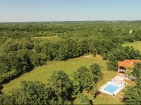 Bonasini 47 with Outdoor Swimmingpool Holiday Home