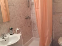 Haus Til Guest House