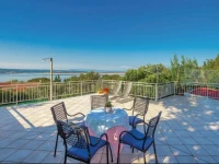 Omladinska K-557 Holiday Home