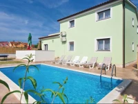 Pineta,ogranak III./ III Holiday Home