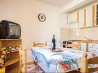 Valbadon 04 Holiday Home