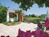 Vocarska Cr Holiday Home