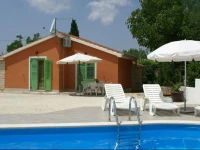 St Kirin Holiday Home