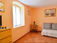 Pore? Nova Vas Holiday Home