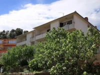 Twin Room Jelsa 8798c