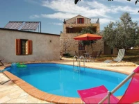 Kastelir Cr Holiday Home