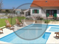 Konjevrate 10 Holiday Home