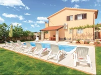 Krnica Peruski Holiday Home