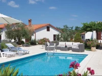 Kunj IV Holiday Home