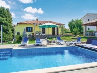 Kature I Holiday Home