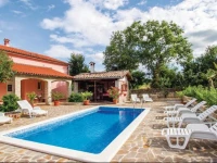 Labin Ladenci Holiday Home