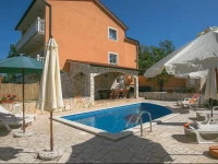 Ladenci I Holiday Home