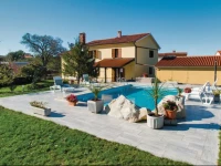 Presika 39 Holiday Home