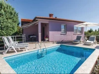 Presika Cr Holiday Home