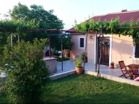 KuД‡a Za Odmor Karla