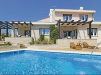 Liznjan Croatia IV Holiday Home