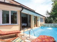 Montiron Holiday Home