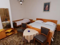 Family Varenina Guest House