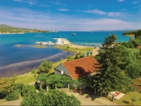 Barotul II Holiday Home