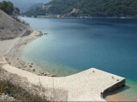 Pucisca with Hot Tub I Holiday Home