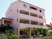 Triple Room Barbat 5070e