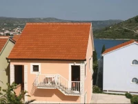 Rogoznica Naselje Crljina Holiday Home
