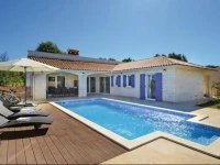 Ruzici 33 with Outdoor Swimmingpool Holiday Home