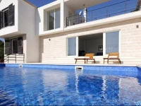 Four-Bedroom Holiday home in Selca