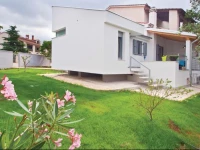 Stinjan IJ-1839 Holiday Home