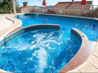 Bugenvilija Holiday Home