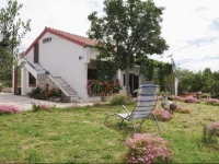 Slivnica Gornja 52 Holiday Home