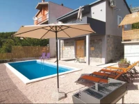 Srinjine 33 Holiday Home