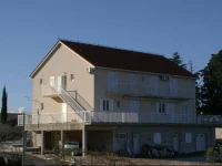 Double Room Sumartin 757a