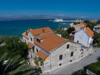 Twin Room Supetar 11497a