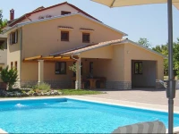 Villa Mikela Holiday Home