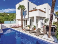 Four-Bedroom Holiday home Crikvenica with Sea View 03