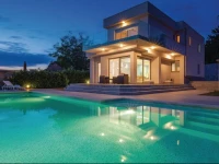 Sopaljska Cr Holiday Home