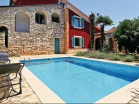 Five-Bedroom Holiday home Umag with a Sauna 08