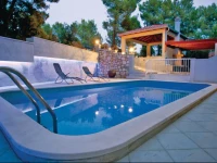 Gradina with Sea View 11 Holiday Home