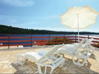 Karbuni 40 Holiday Home