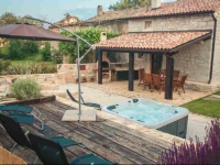 GaЕЎparini Holiday Home