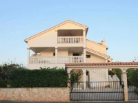 Double Room Peroj 2236a