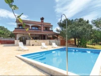 Vodnjan 8 Holiday Home