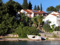 Triple Room Vrboska 540d