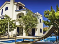 Delux Villa Hedonica