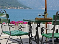 Tomcuk Guest House 3*